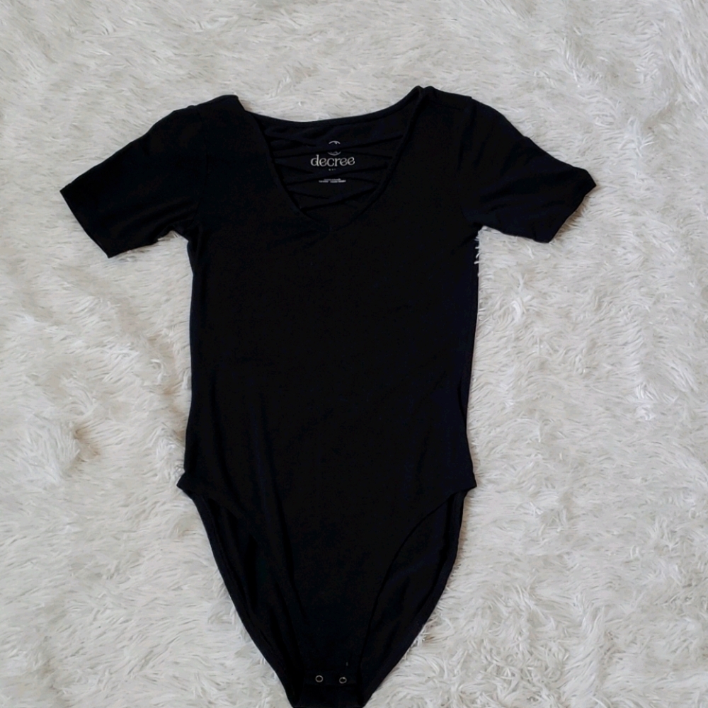 Decree black bodysuit criss-cross